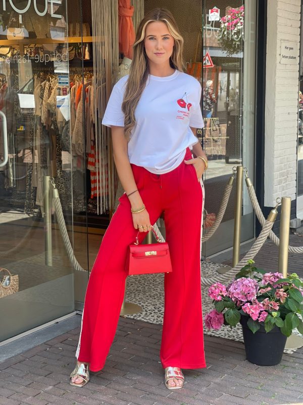 Ambika Georgeanne Rode Broek Met Sterren