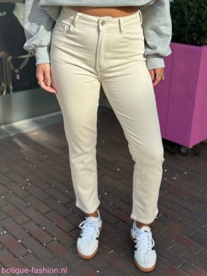 Queen Hearts Straight Jeans Cropped Beige
